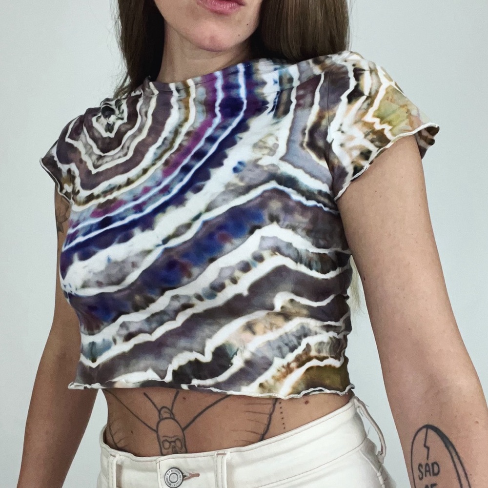 NEW Hand-Dyed Cropped Lettuce Hem T-Shirt | Size S